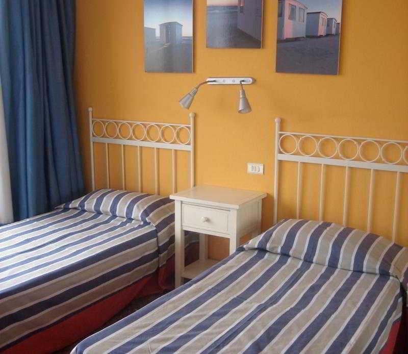 Apartamentos Miriam Puerto Rico  Esterno foto