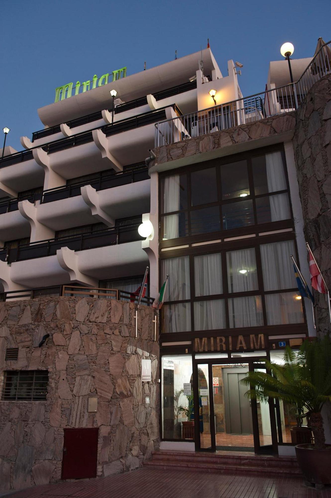 Apartamentos Miriam Puerto Rico  Esterno foto
